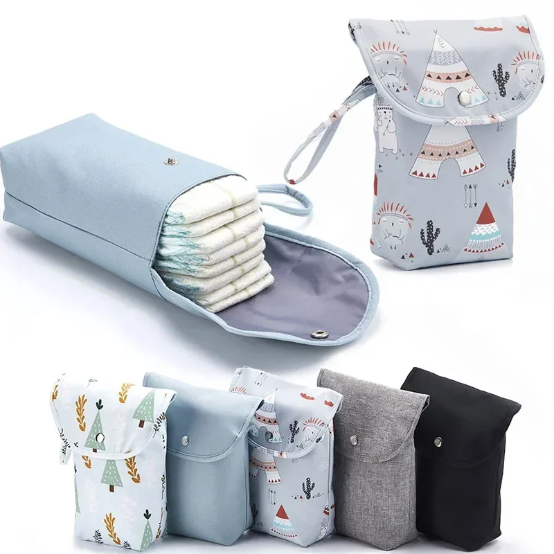 Baby Clothing Bag - ベビーおむつバッグオーガナイザー再利用可能な防水ウェット/ドライ布バッグマミー収納おむつバッグ使い捨ておむつ衣類の持ち運び用